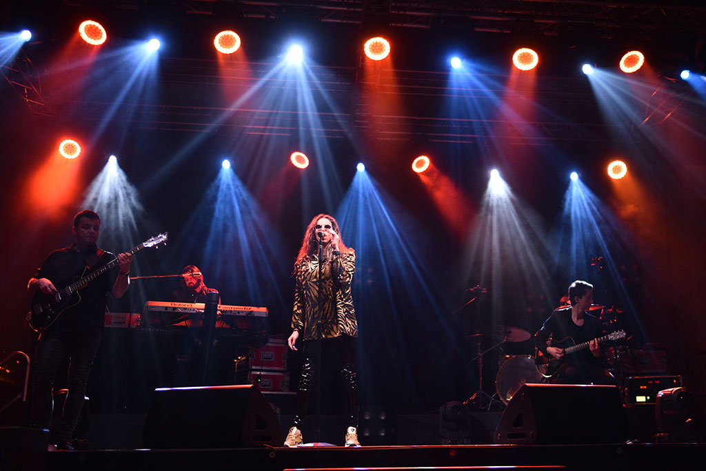 Michał Szpak wystąpił podczas gali Legnickiej Książki Roku