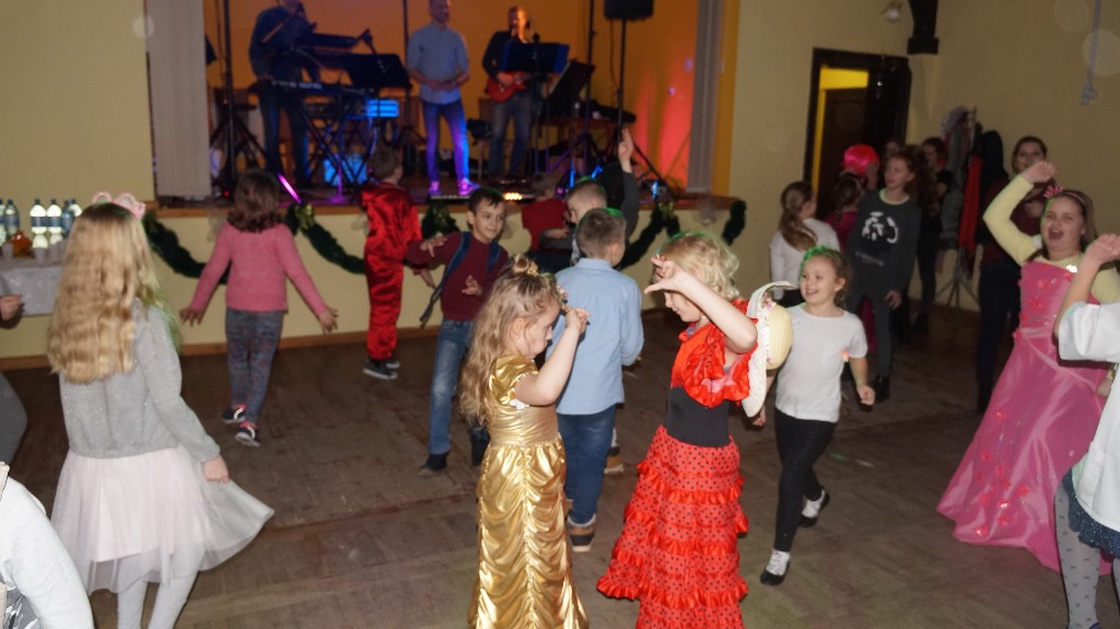 Półkolonie zimowe w Kunicach były atrakcyjne i wesołe