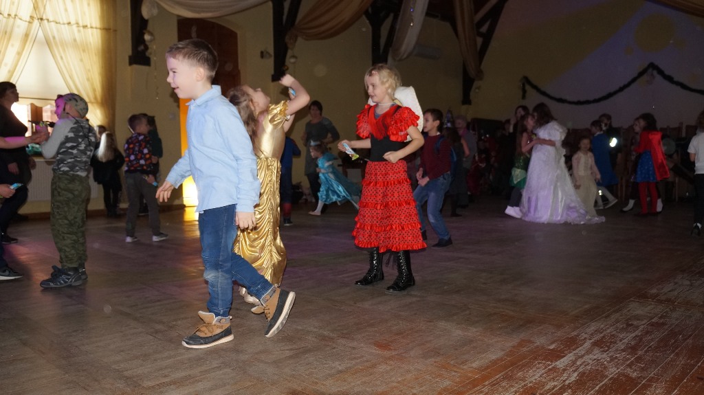 Półkolonie zimowe w Kunicach były atrakcyjne i wesołe