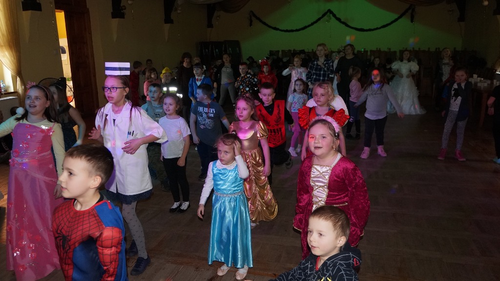 Półkolonie zimowe w Kunicach były atrakcyjne i wesołe