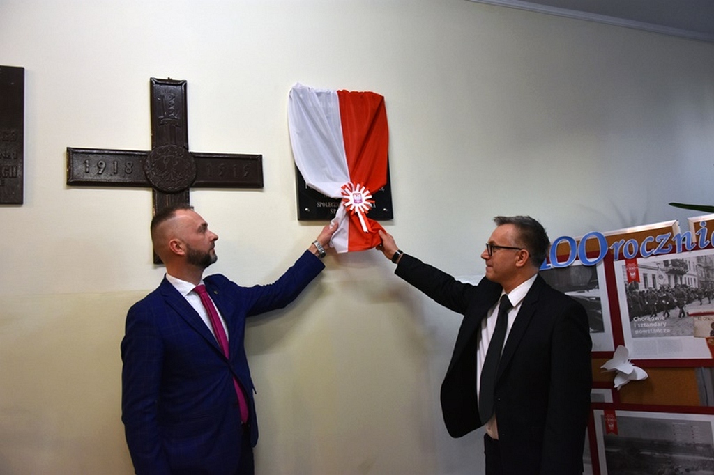 Odsłonięcie tablicy upamiętniającej Powstanie Wielkopolskie
