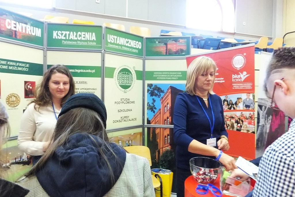 Tłumnie było na X prezentacjach edukacyjnych w PWSZ im. Witelona
