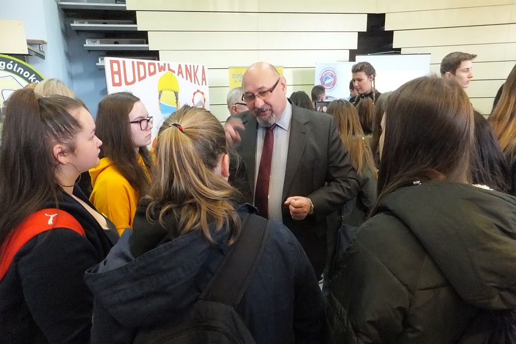 Tłumnie było na X prezentacjach edukacyjnych w PWSZ im. Witelona
