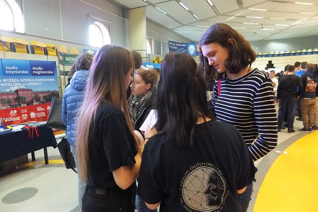 Tłumnie było na X prezentacjach edukacyjnych w PWSZ im. Witelona