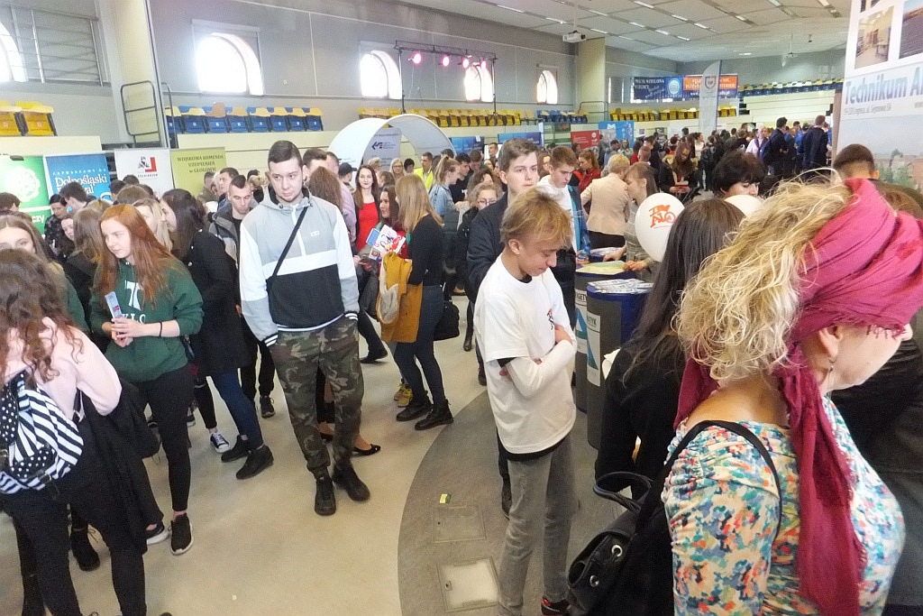 Tłumnie było na X prezentacjach edukacyjnych w PWSZ im. Witelona