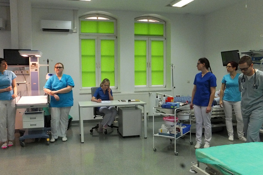 Uroczyste otwarcie nowych pracowni dla studentów pielęgniarstwa
