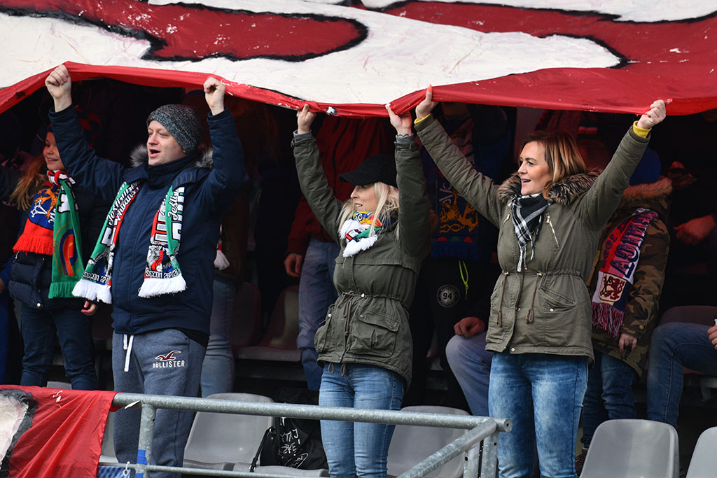 Zobaczcie jak kibicowaliście „Miedziance” na zwycięskim meczu