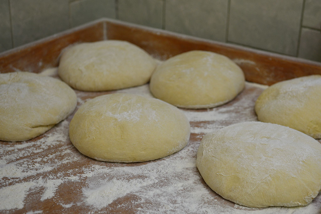 Dzisiaj pączkowa uczta. Zapraszamy na pączki do Zielińskich