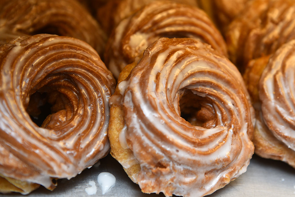 Dzisiaj pączkowa uczta. Zapraszamy na pączki do Zielińskich
