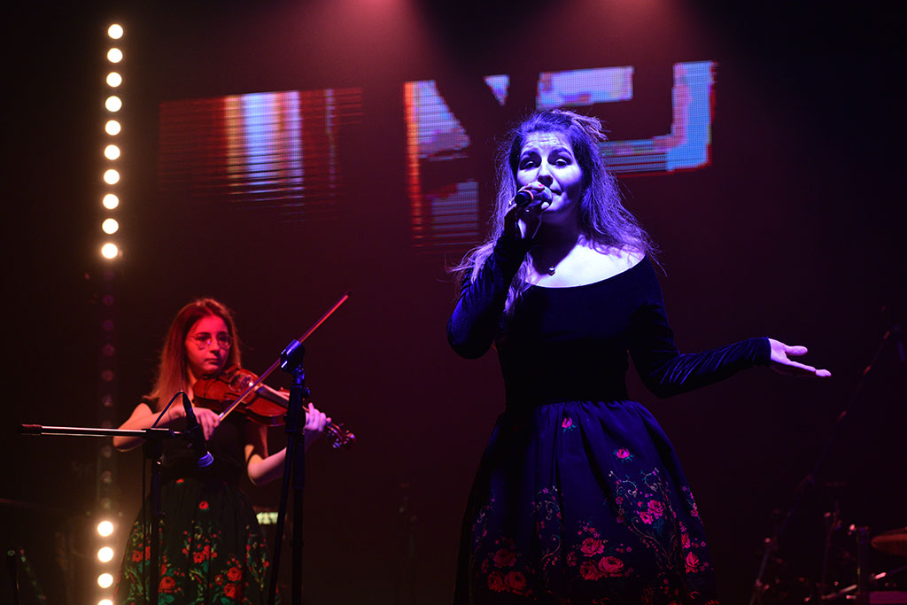 Jeden koncert, trzy narody, sześć zespołów w Sali Maneżowej