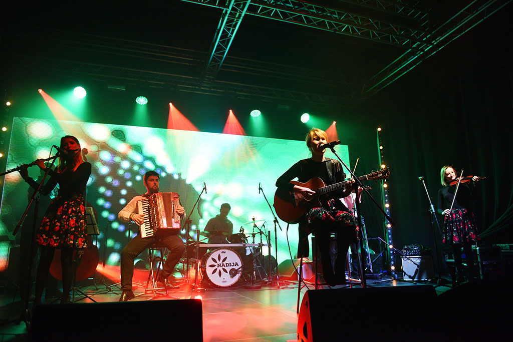 Jeden koncert, trzy narody, sześć zespołów w Sali Maneżowej