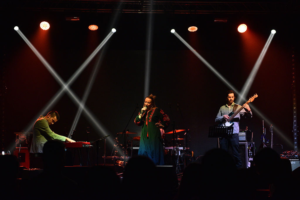 Jeden koncert, trzy narody, sześć zespołów w Sali Maneżowej