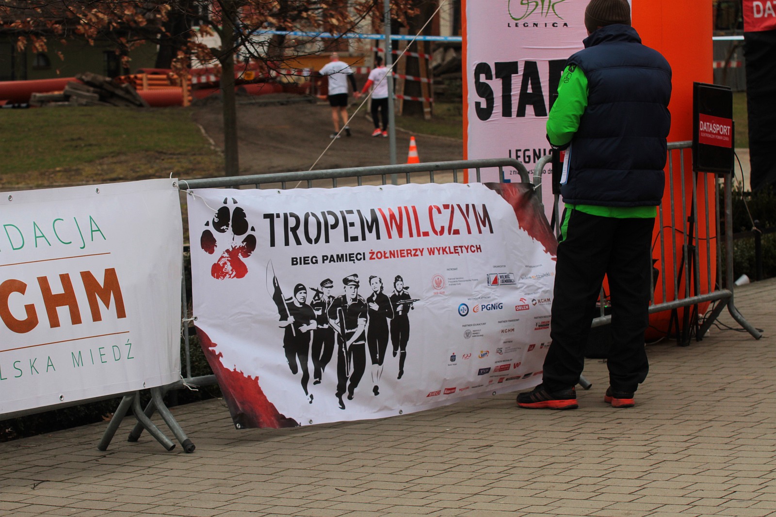 Ponad 130 zawodników stanęło na starcie Biegu Tropem Wilczym