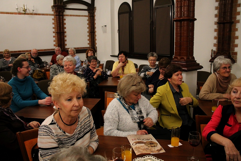 Być kobietą… Być kobietą… koncert artystów scen polskich