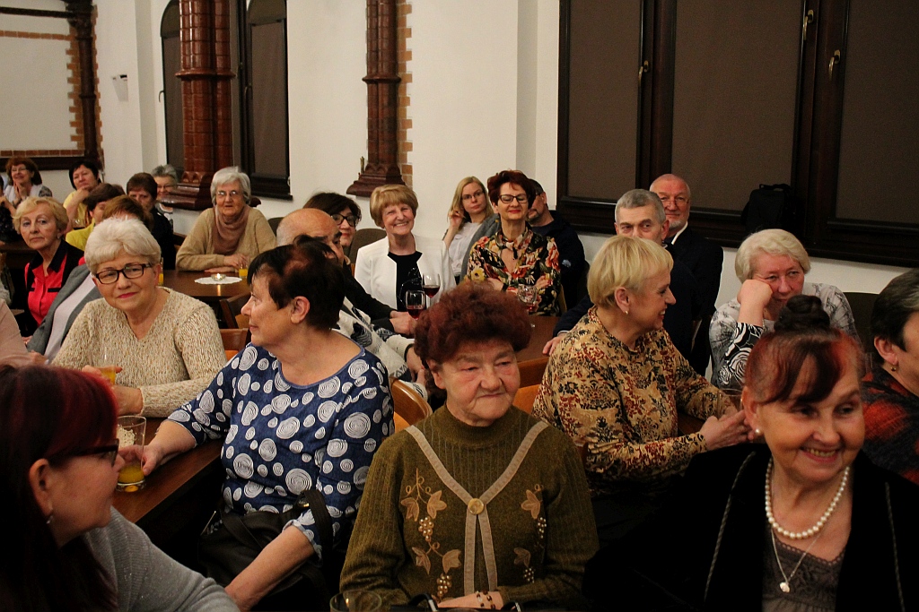 Być kobietą… Być kobietą… koncert artystów scen polskich