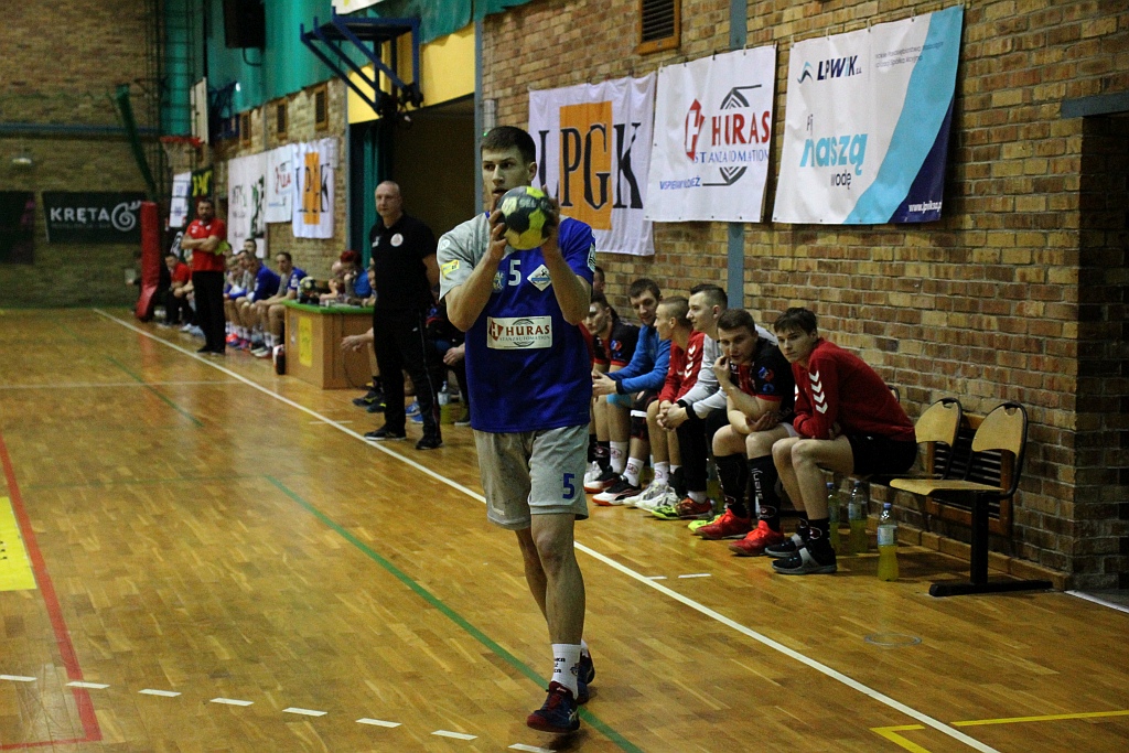 Siódemka Miedź Legnica wygrywa z Ostrovią Ostrów Wlkp. 29:23