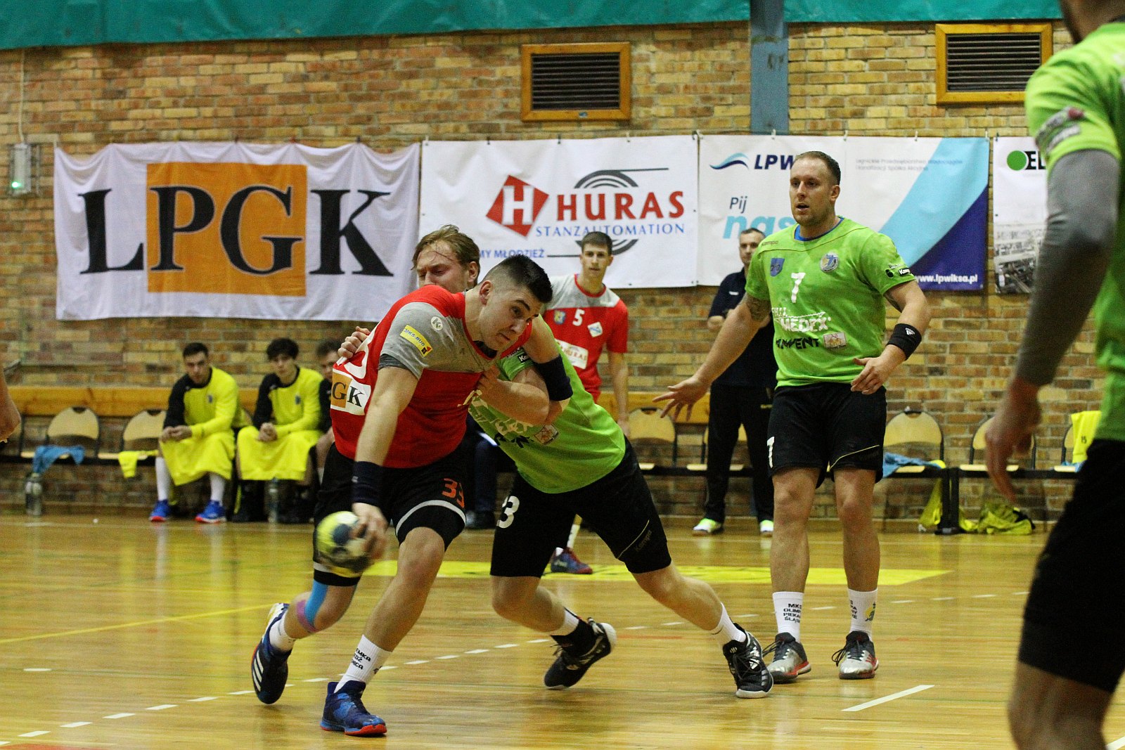 Olimpia Piekary Śląskie pokonała po karnych Siódemkę Miedź