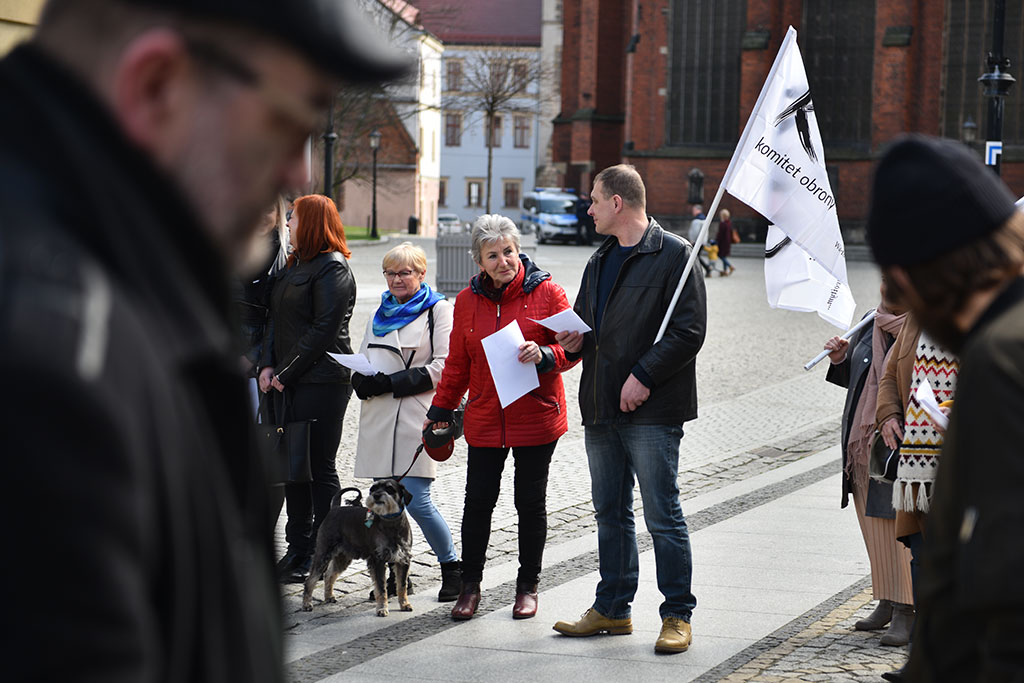 Legniczanie zaśpiewali w centrum miasta hymn Europy