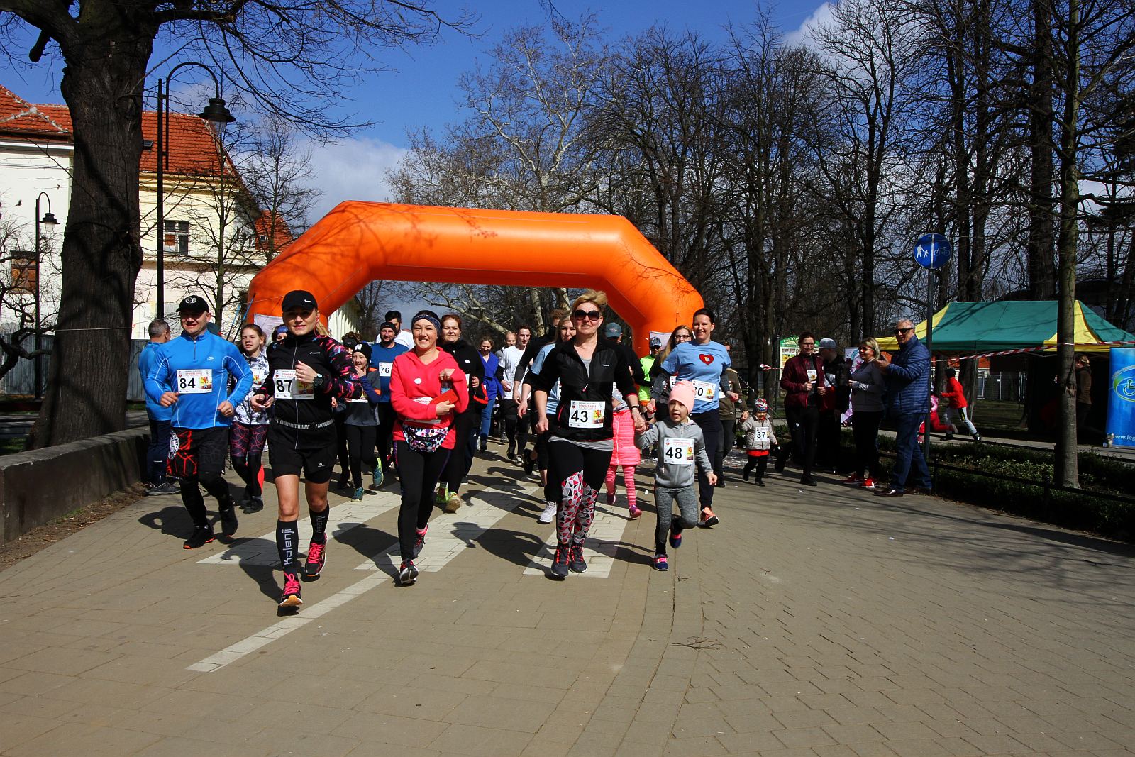 Pobiegli w trzeciej marszowo – biegowej imprezie charytatywnej