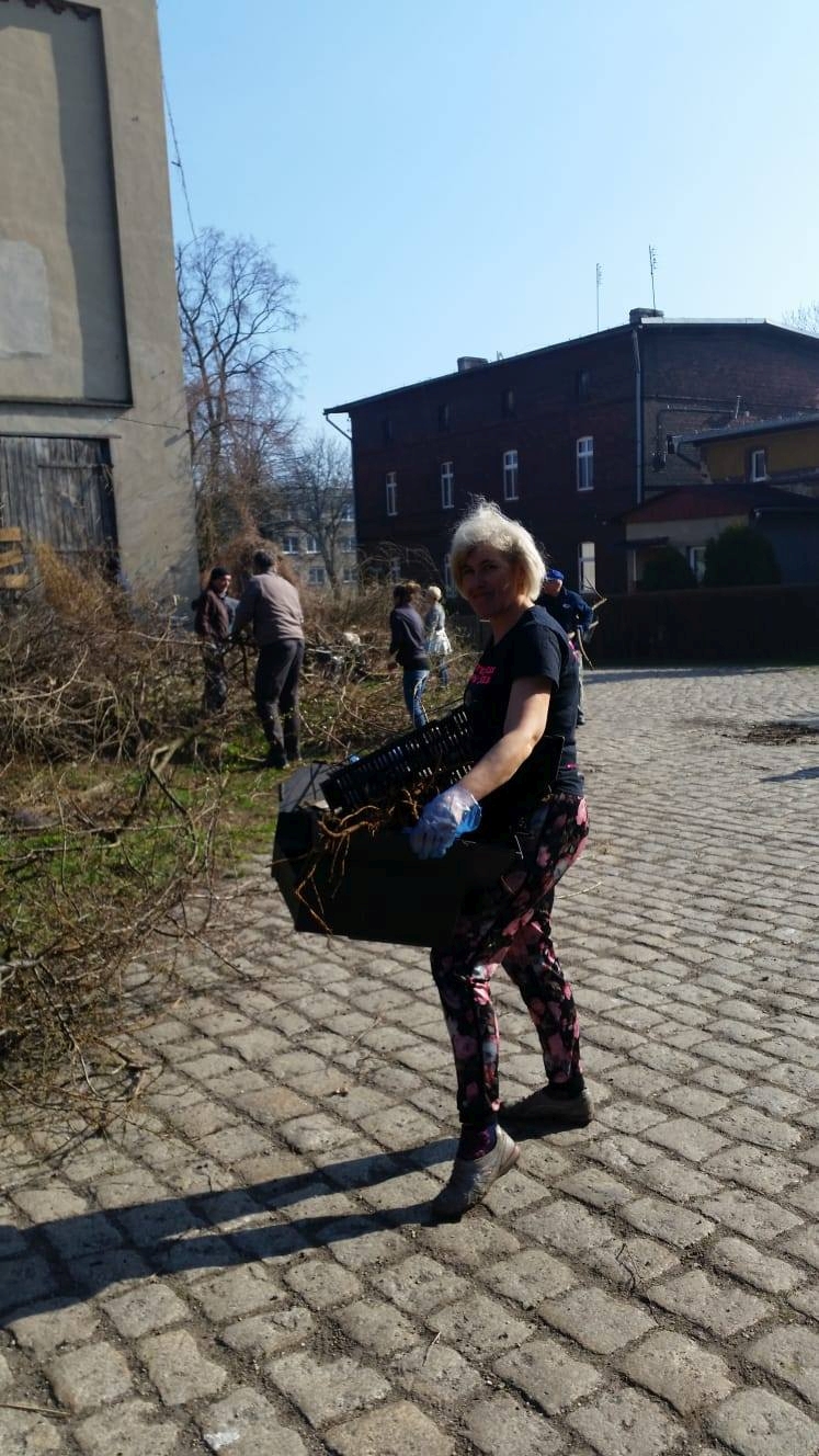 Mieszkańcy gminy Miłkowice porządkowali swoje otoczenie