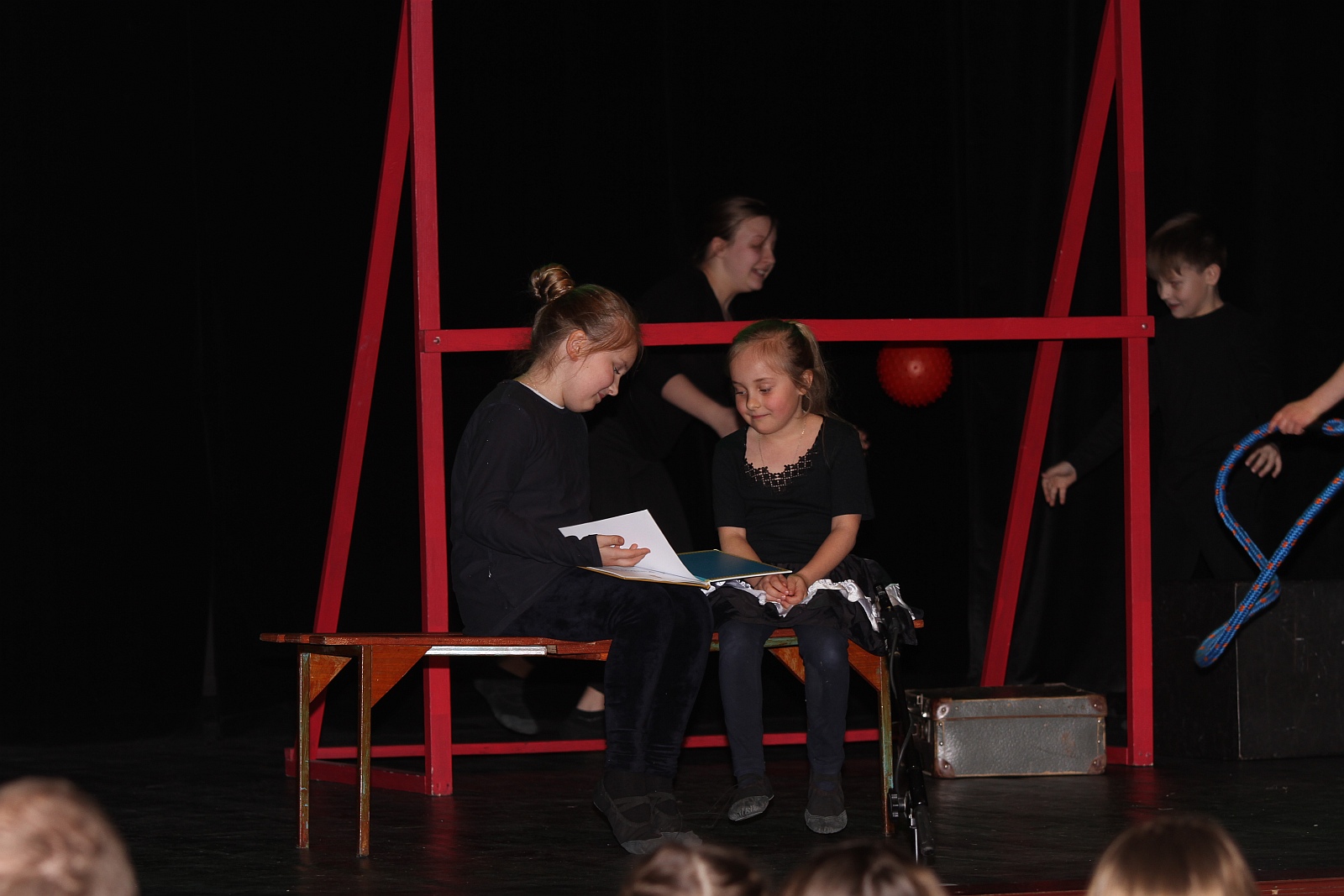 Dzień Teatru w Młodzieżowym Centrum Kultury w Legnicy