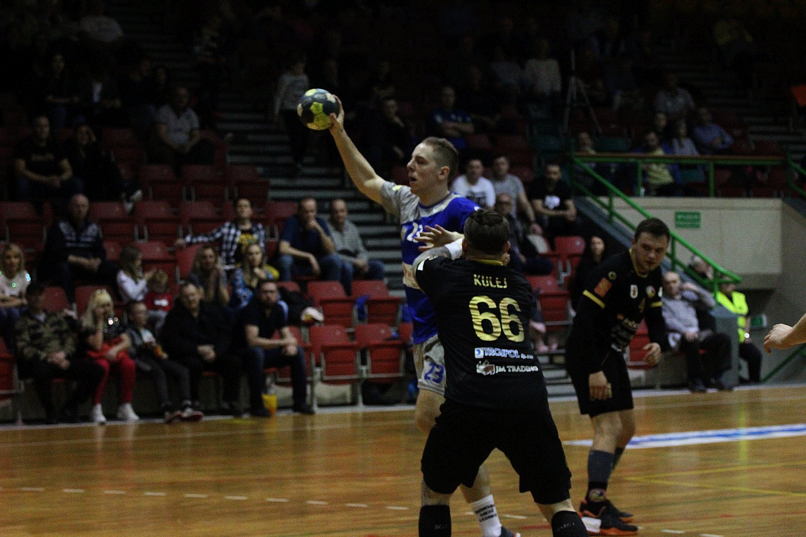 Siódemka Miedź Legnica wygrywa we własnej hali z Grodkowem