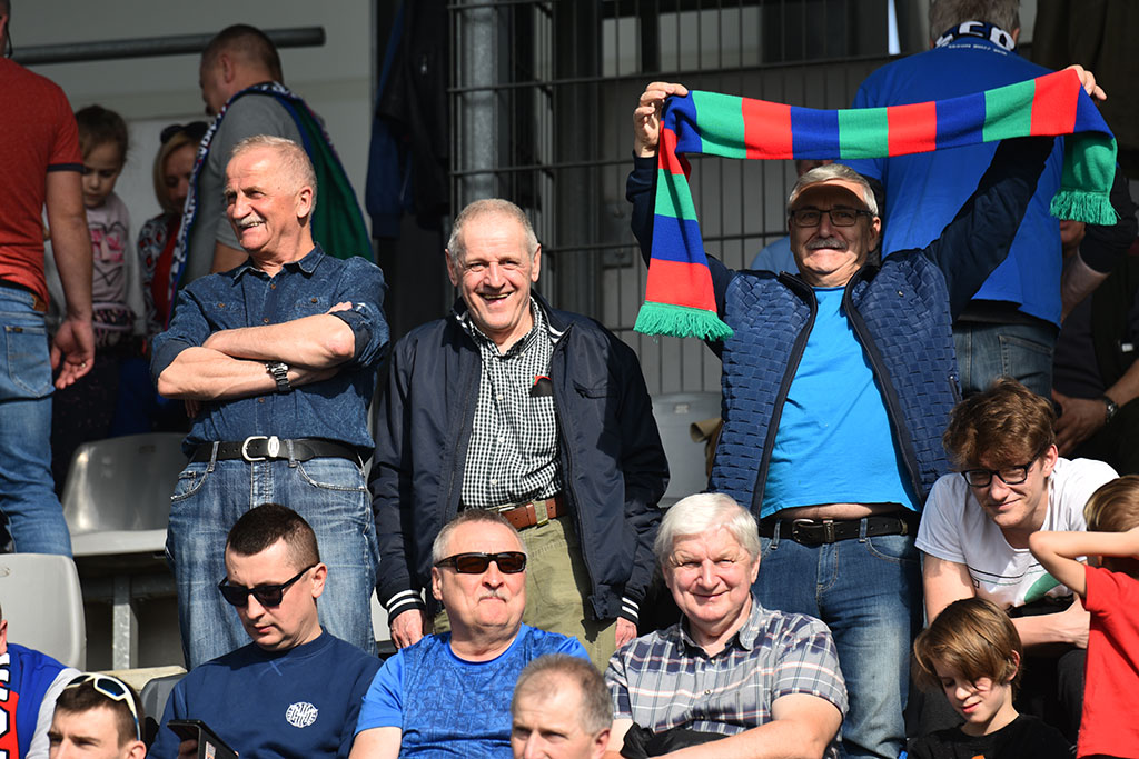 Kibice podczas meczu Miedzi Legnica z Zagłębiem Sosnowiec