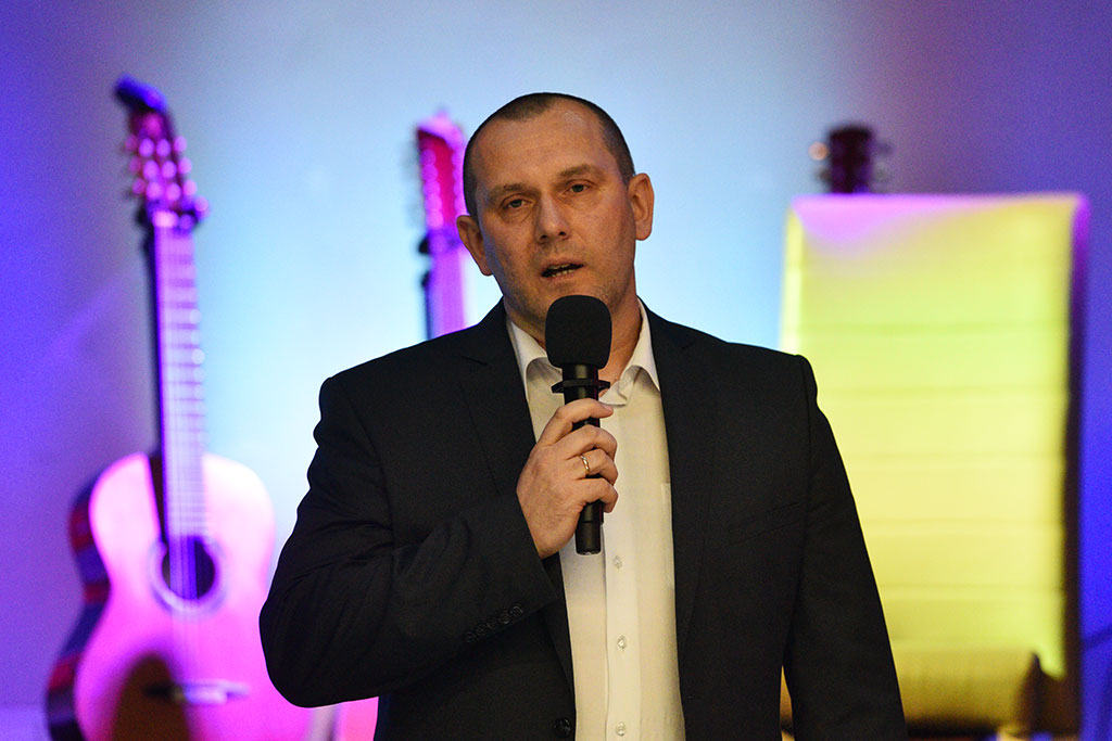 „Celuloid” na dwie mistrzowskie gitary w Sunny Club Music