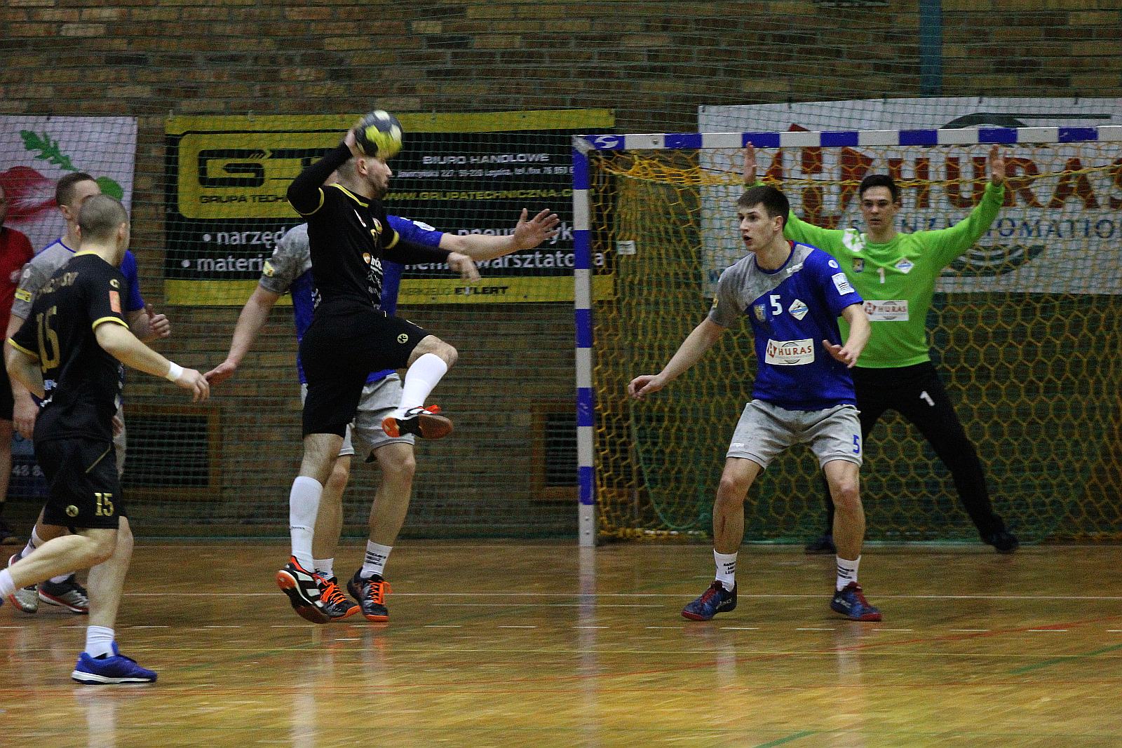 Siódemka Miedź Legnica wygrywa we własnej hali z Grodkowem