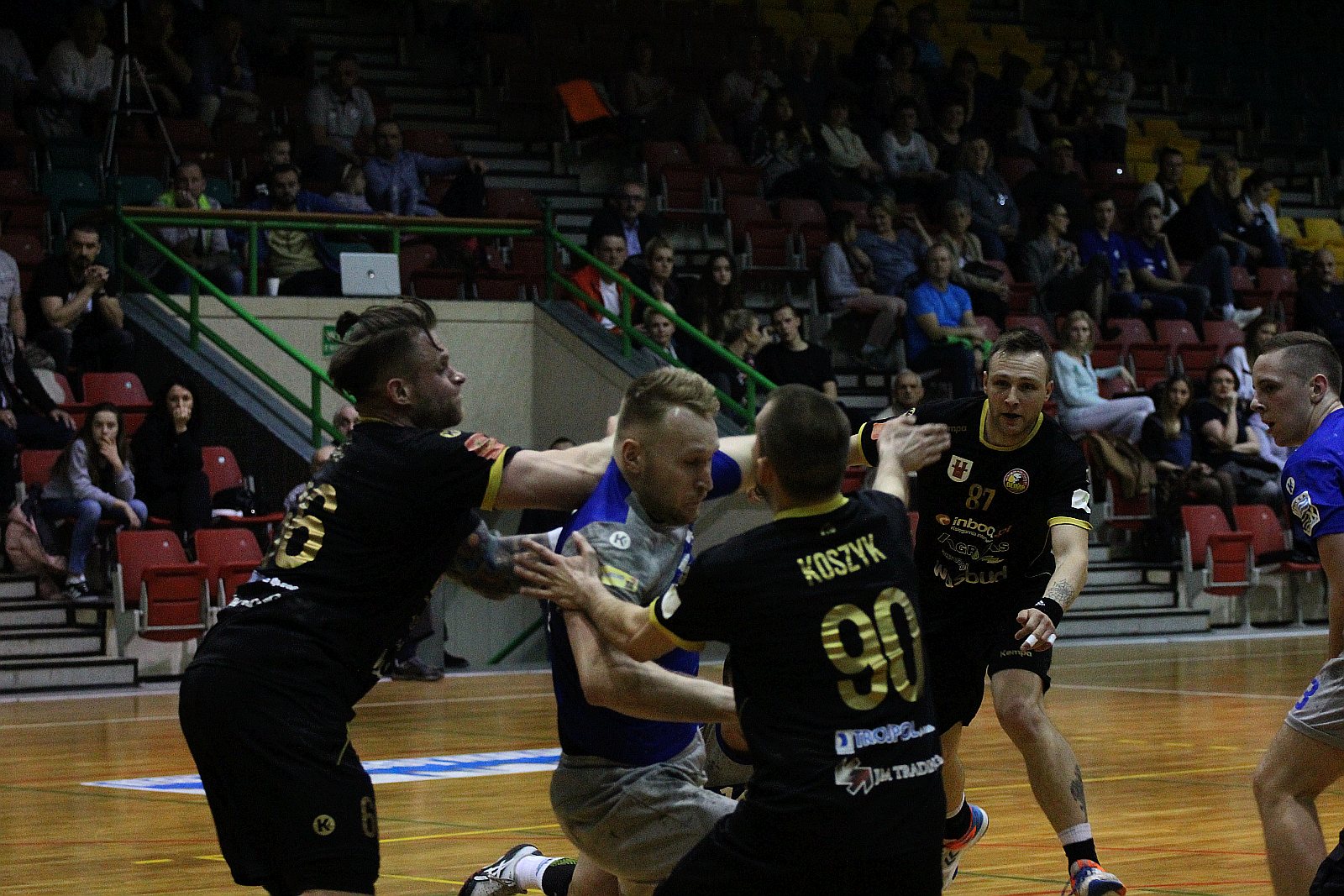 Siódemka Miedź Legnica wygrywa we własnej hali z Grodkowem