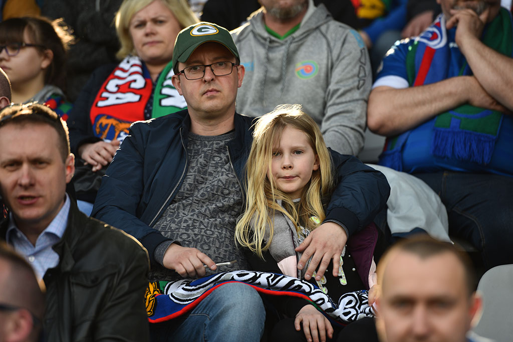 Kibice podczas meczu Miedzi Legnica z Zagłębiem Sosnowiec