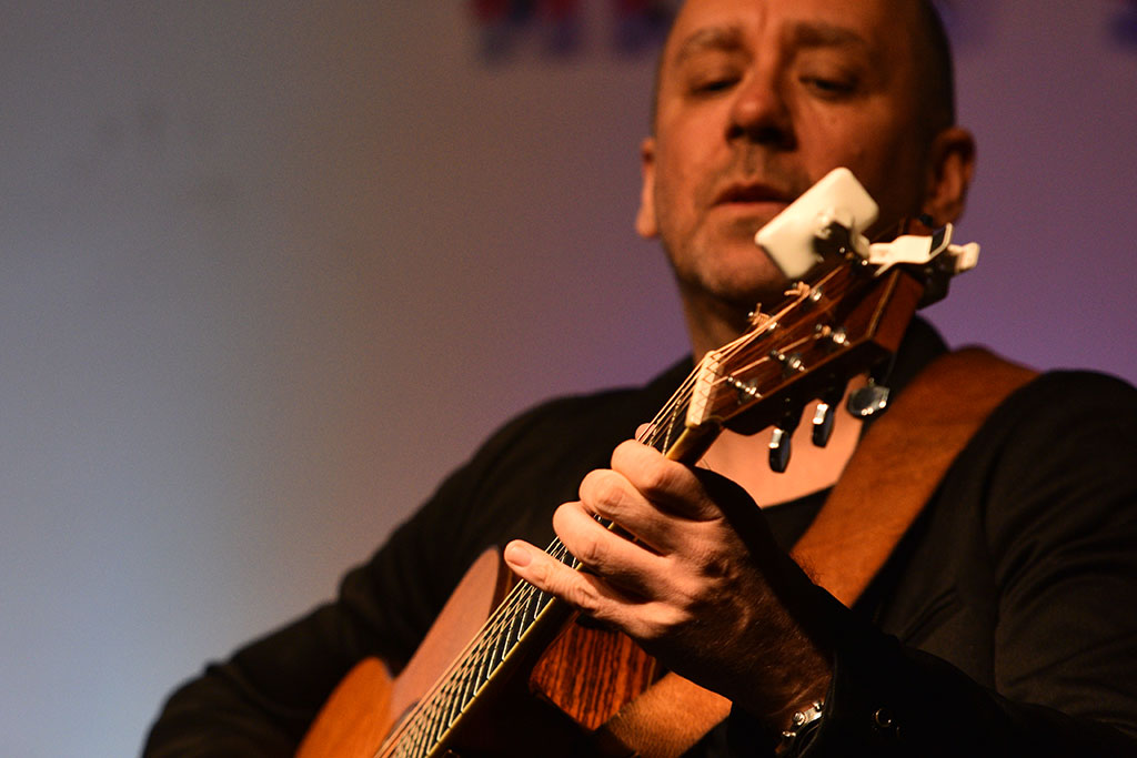 „Celuloid” na dwie mistrzowskie gitary w Sunny Club Music