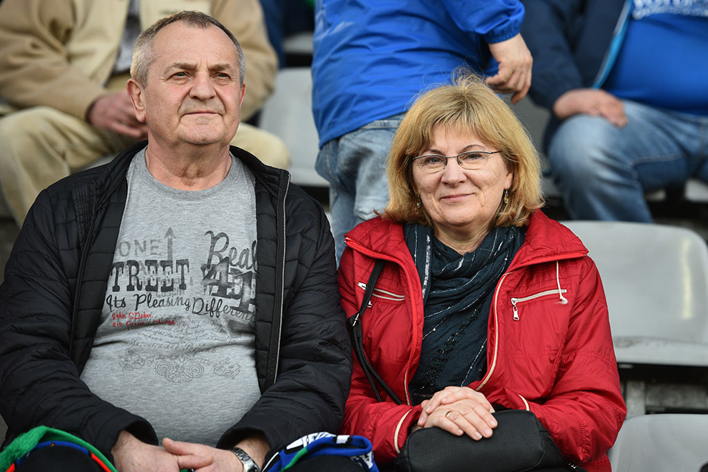 Kibice podczas meczu Miedzi Legnica z Zagłębiem Sosnowiec