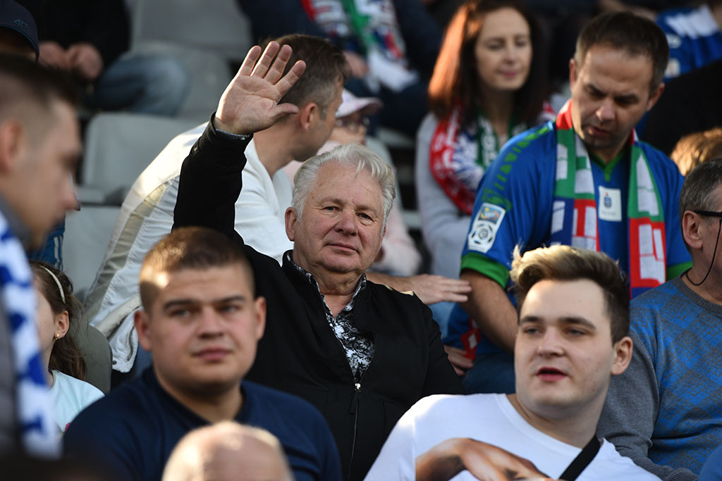 Kibice podczas meczu Miedzi Legnica z Zagłębiem Sosnowiec