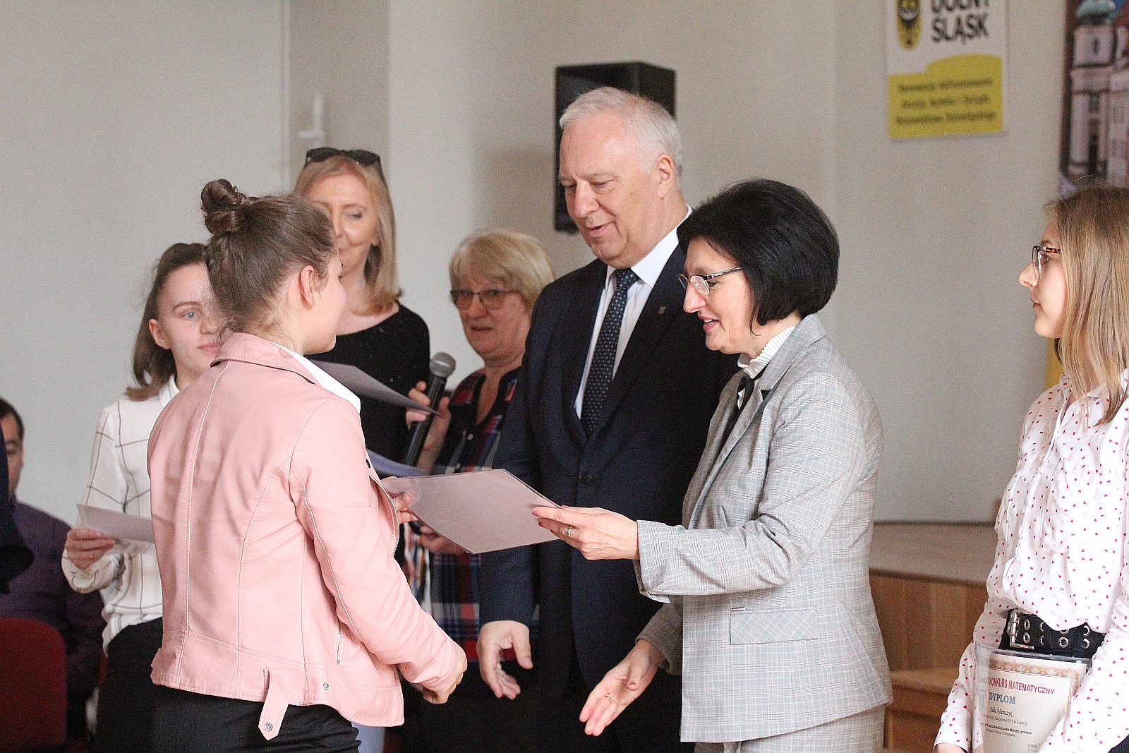 W I LO odbył się IX Legnicki Konkurs Matematyczny      
