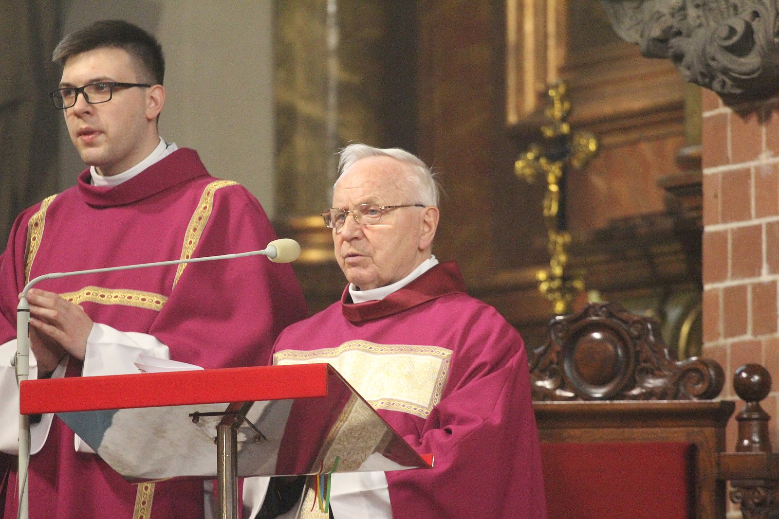 Dolnośląscy przewodnicy czczą pamięć barona von Olszewskiego