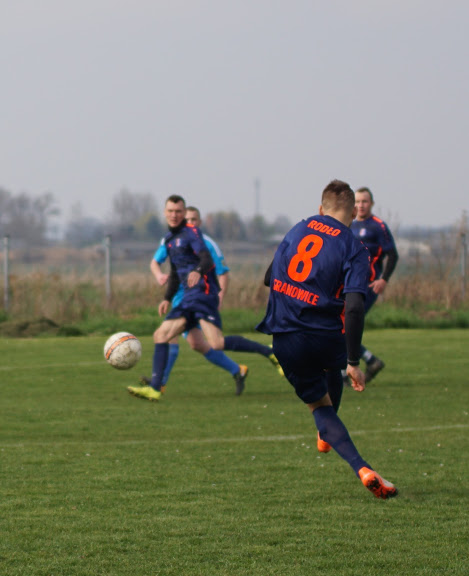Klasa A: Czarni Dziewień - Rodło Granowice 2:1