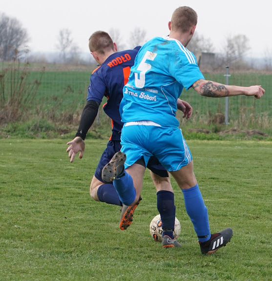 Klasa A: Czarni Dziewień - Rodło Granowice 2:1