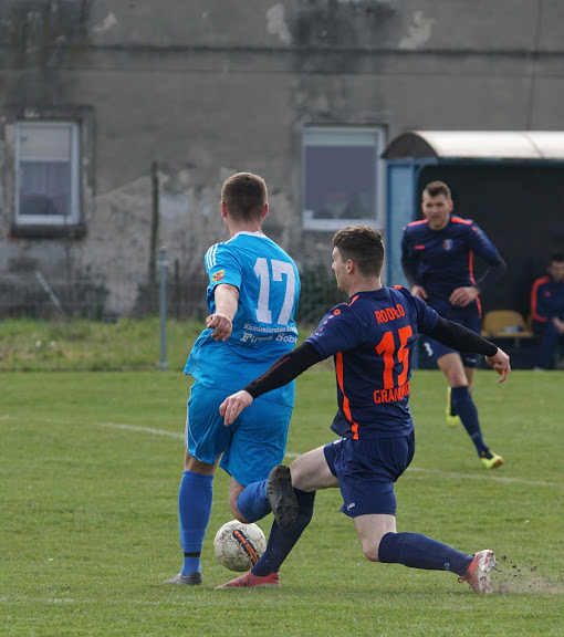 Klasa A: Czarni Dziewień - Rodło Granowice 2:1