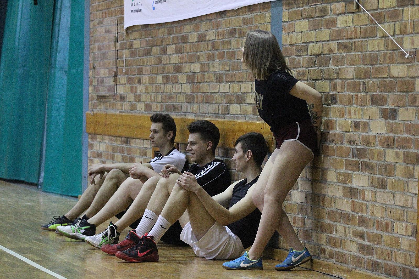 Otwarty Turniej Piłki Siatkowej: Siatkówka z Pisanką