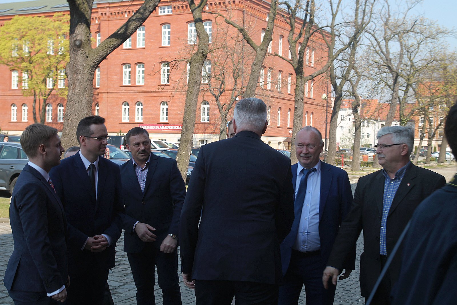 Wicepremier Jarosław Gowin odwiedził Legnicę
