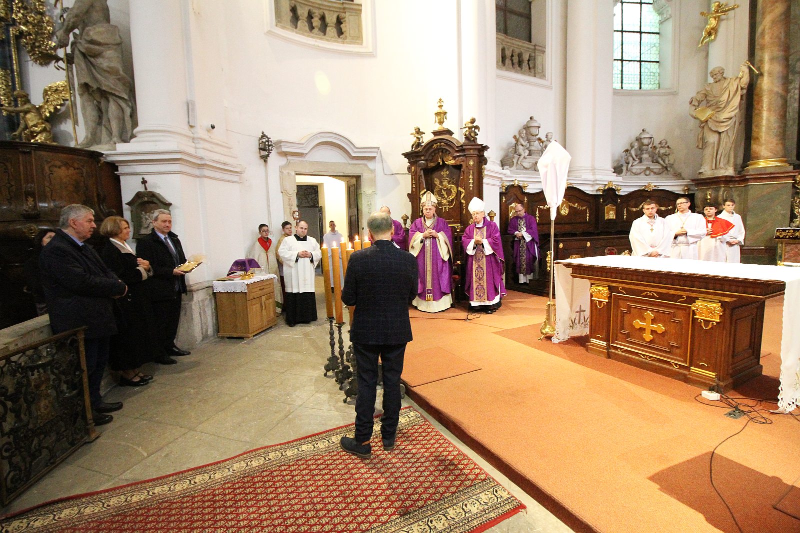 Biskup Kiernikowski został honorowym członkiem bractwa