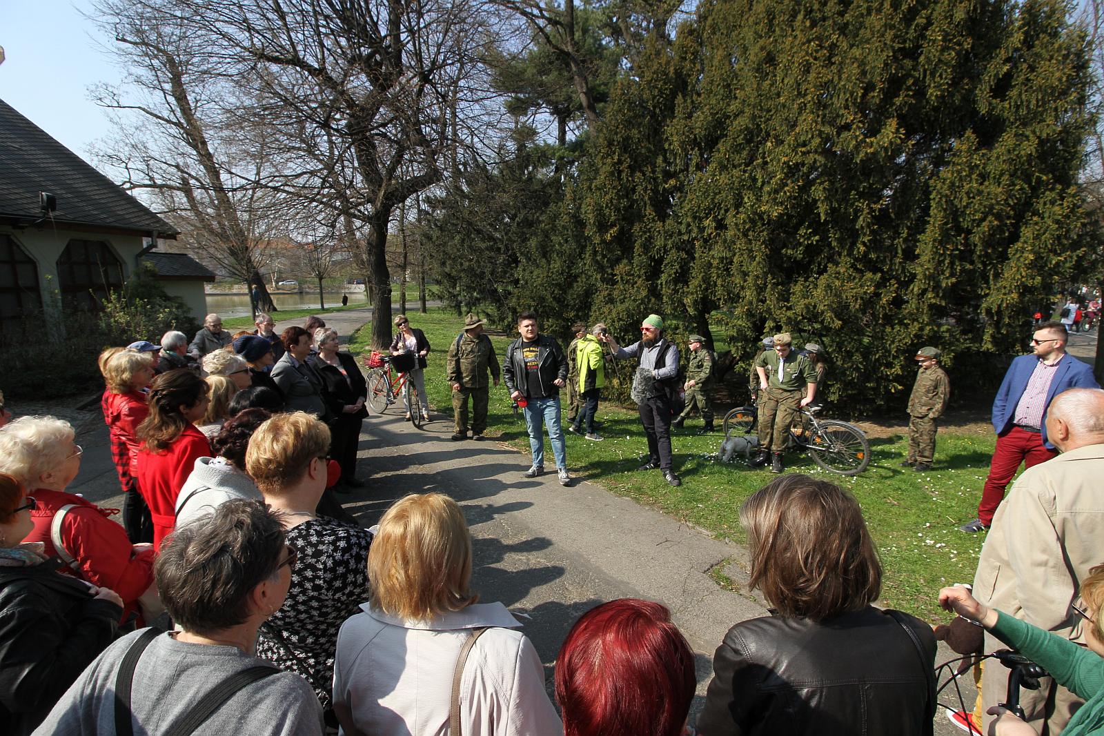 Dźwiękowy spacer po parku z Przemkiem Corso