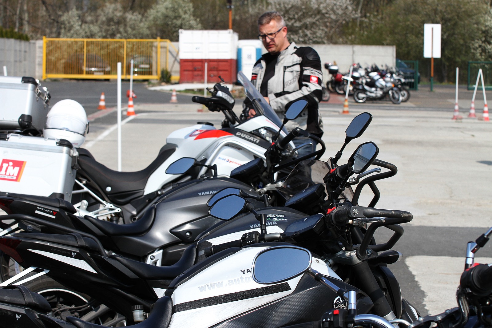 Motopomcnik i Szkoła Wilk szkolą legnickich motocyklistów