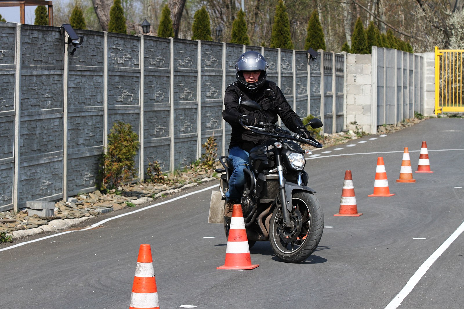 Motopomcnik i Szkoła Wilk szkolą legnickich motocyklistów