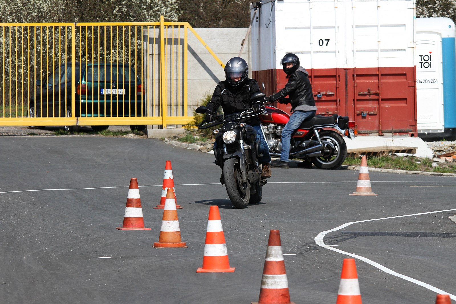 Motopomcnik i Szkoła Wilk szkolą legnickich motocyklistów