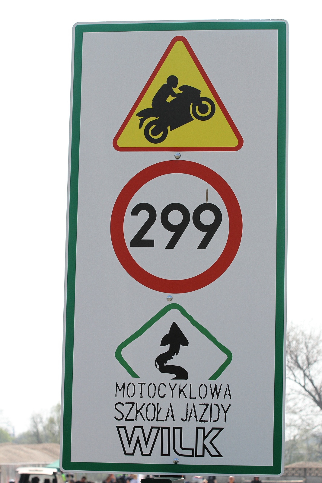 Motopomcnik i Szkoła Wilk szkolą legnickich motocyklistów
