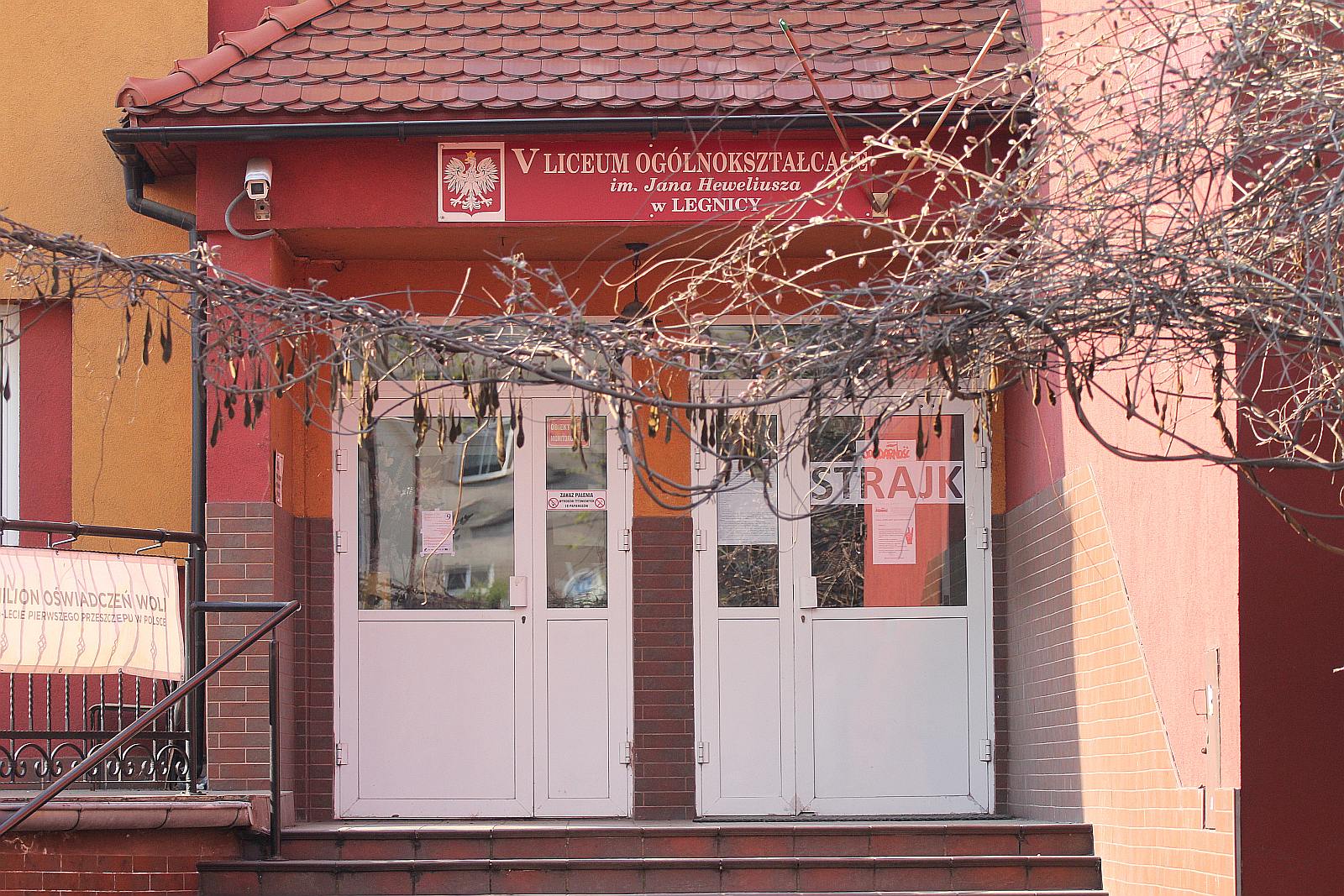 W miejskich szkołach i przedszkolach strajk bezterminowy