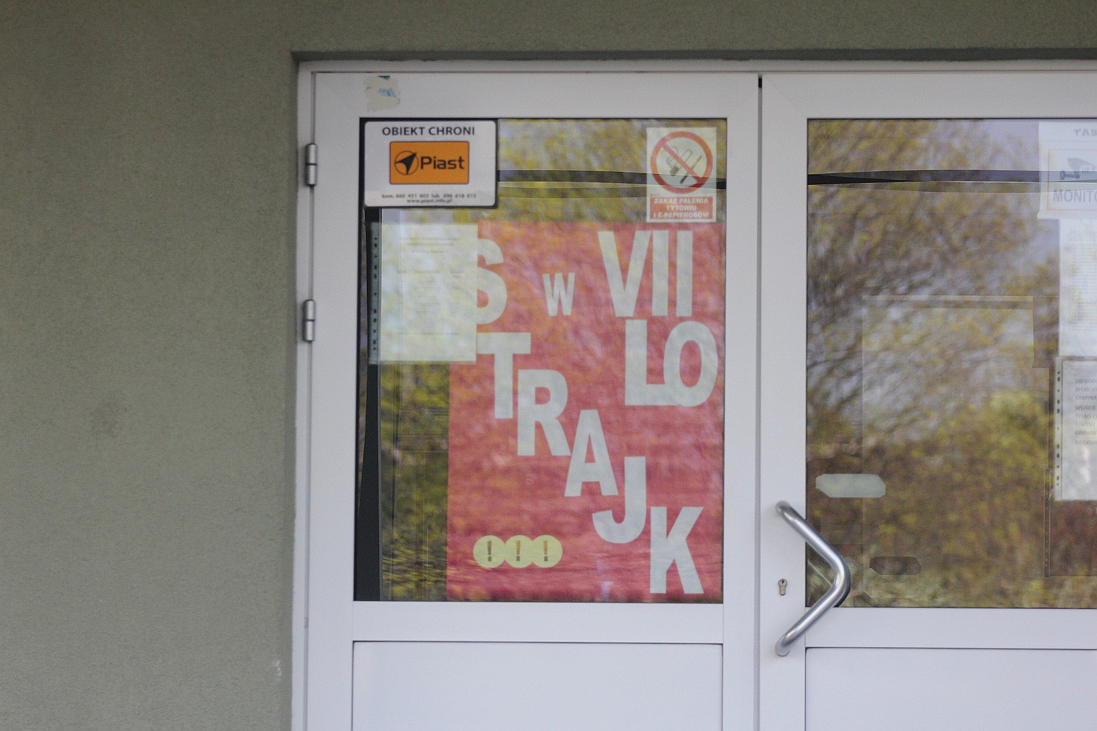 W miejskich szkołach i przedszkolach strajk bezterminowy