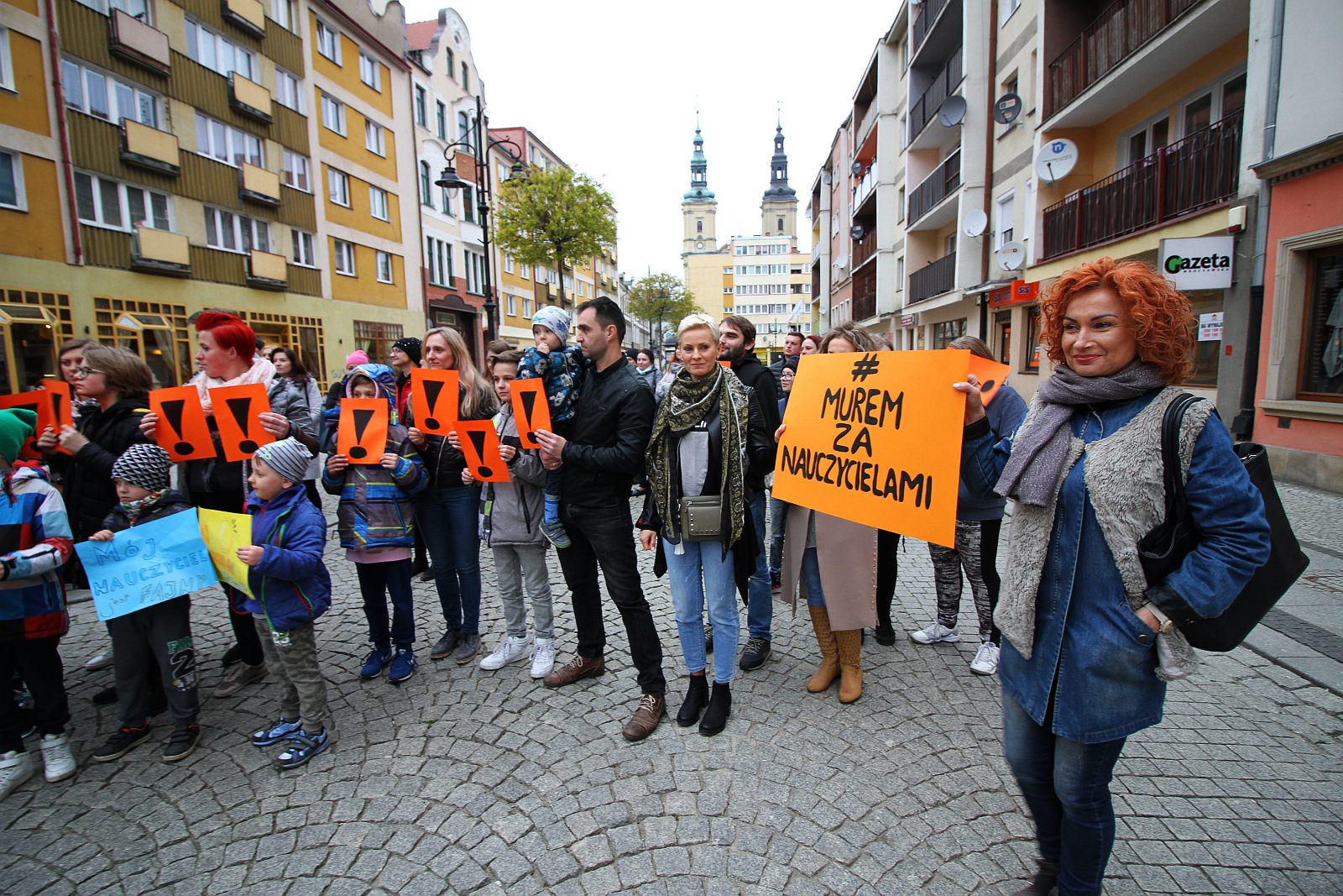 Nauczyciel jest fajny - uczniowie wspierają swoich nauczycieli